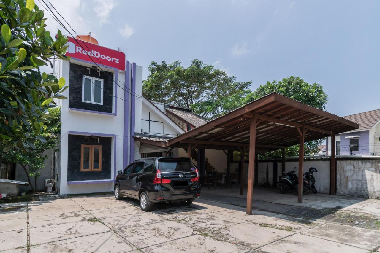 Reddoorz Near Terminal Bubulak Bogor Hotel ภายนอก รูปภาพ